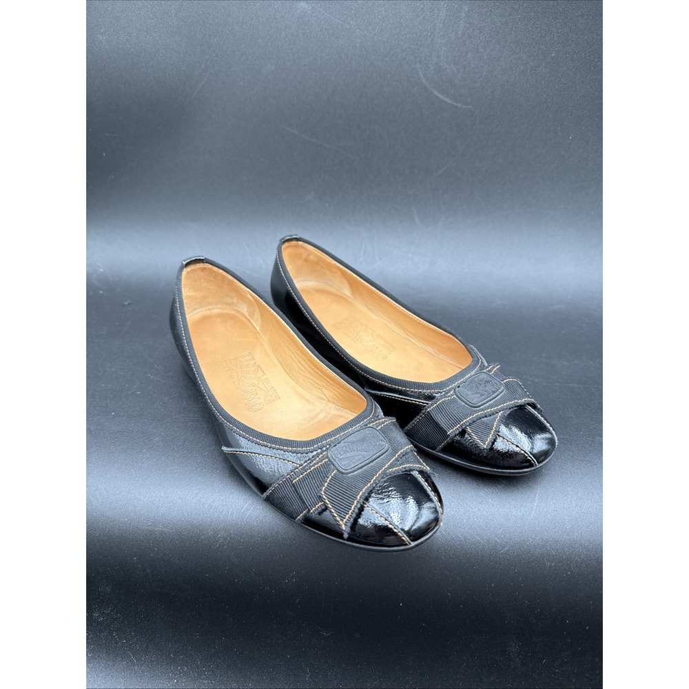 Salvatore Ferragamo Black Patent Leather Ballet Flat Stitch Ribbon Logo Sz 5.5B